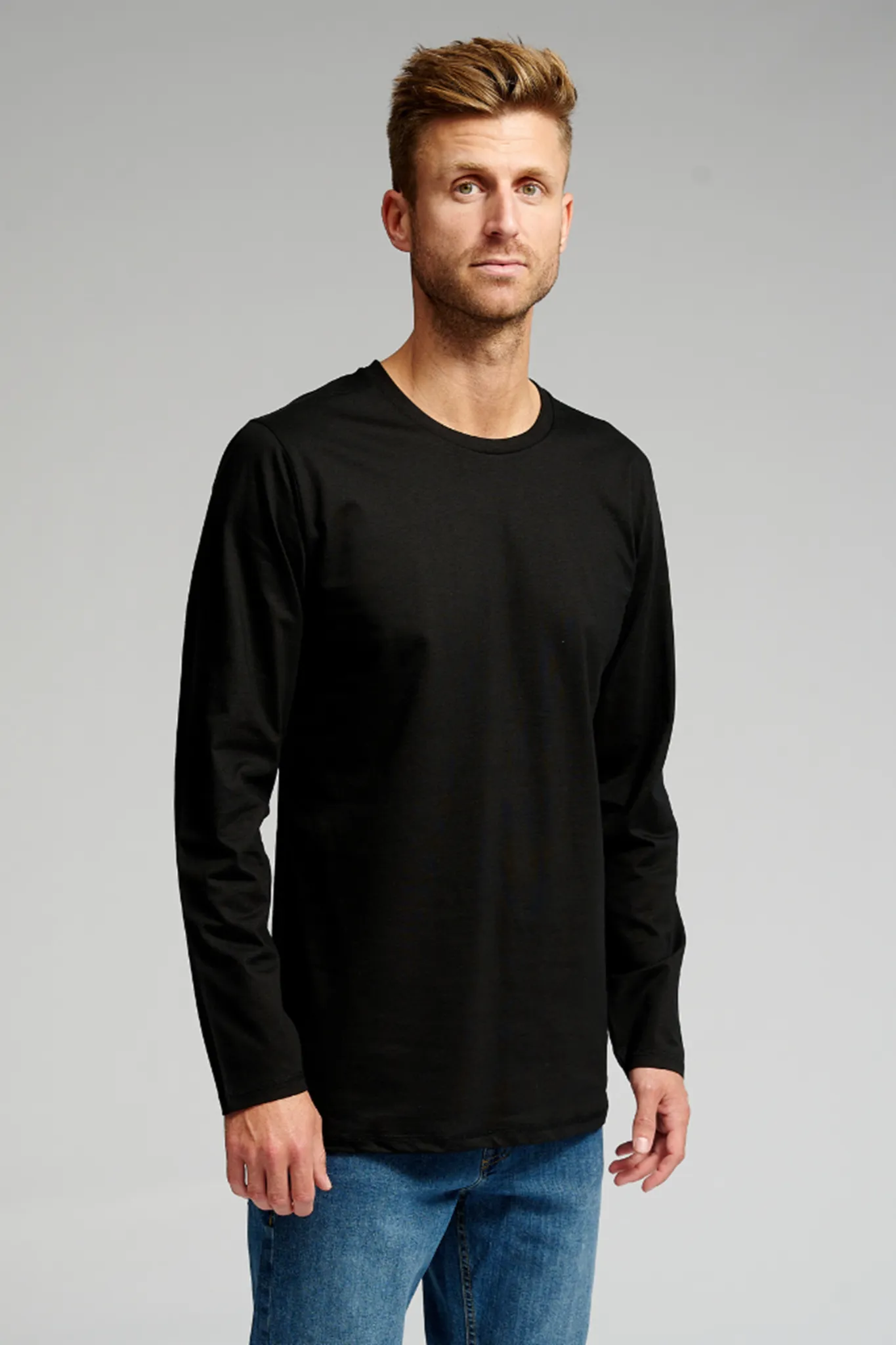 Basic Long-sleeved T-shirt - Black