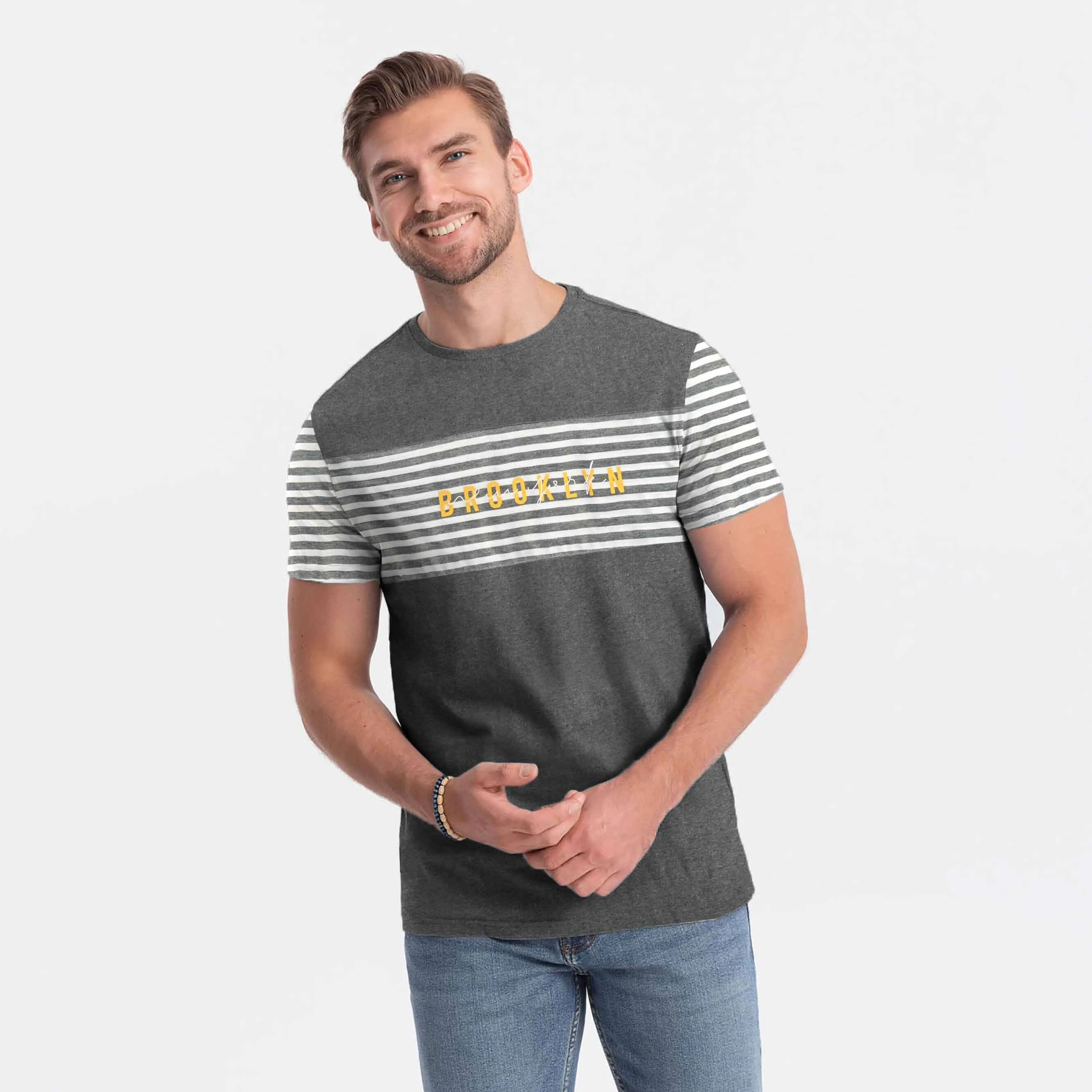 Max 21 Men's Brooklyn Printed Short Sleeve Tee Shirt