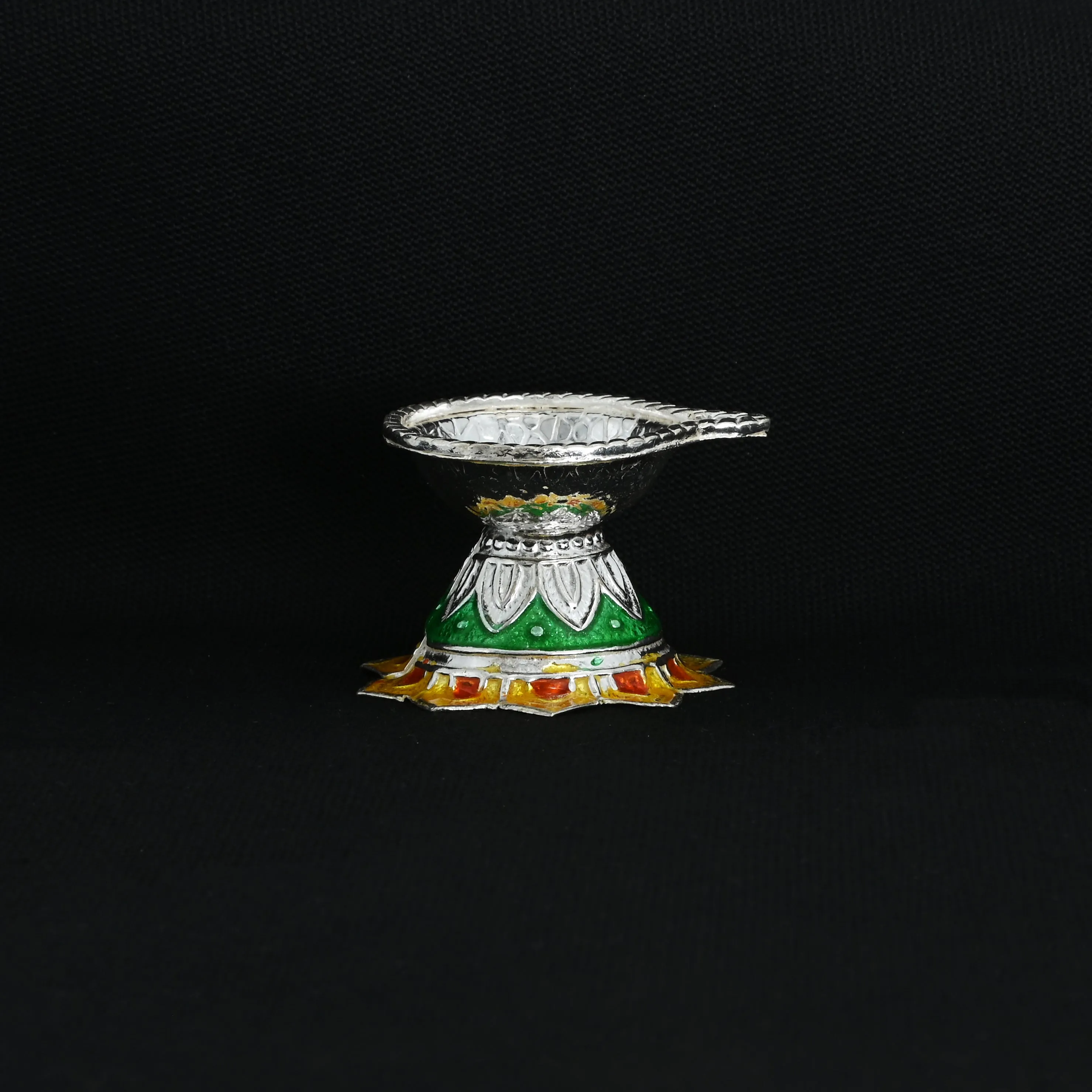 Silver Beautiful Design Deepak Puja Item