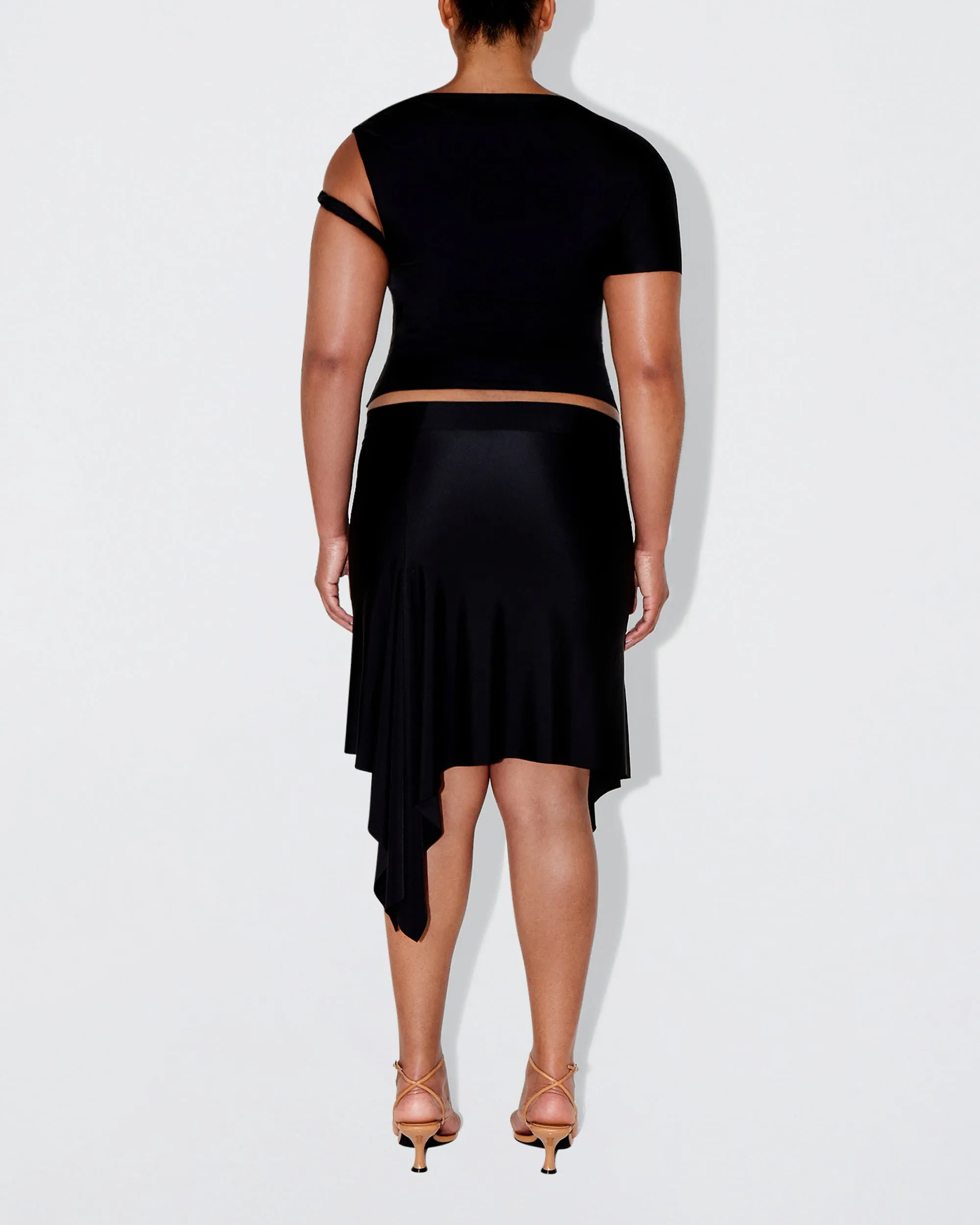 Sleek Stretch Twisted Top | Black