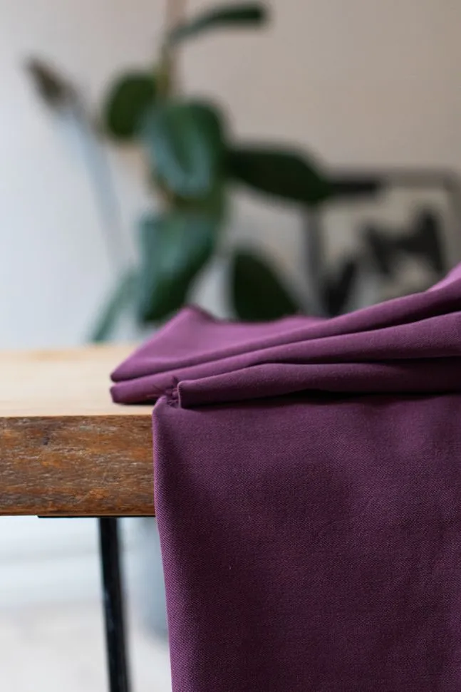 Soft Stretch Twill with TENCEL™ fibres - Maroon - Meet Milk