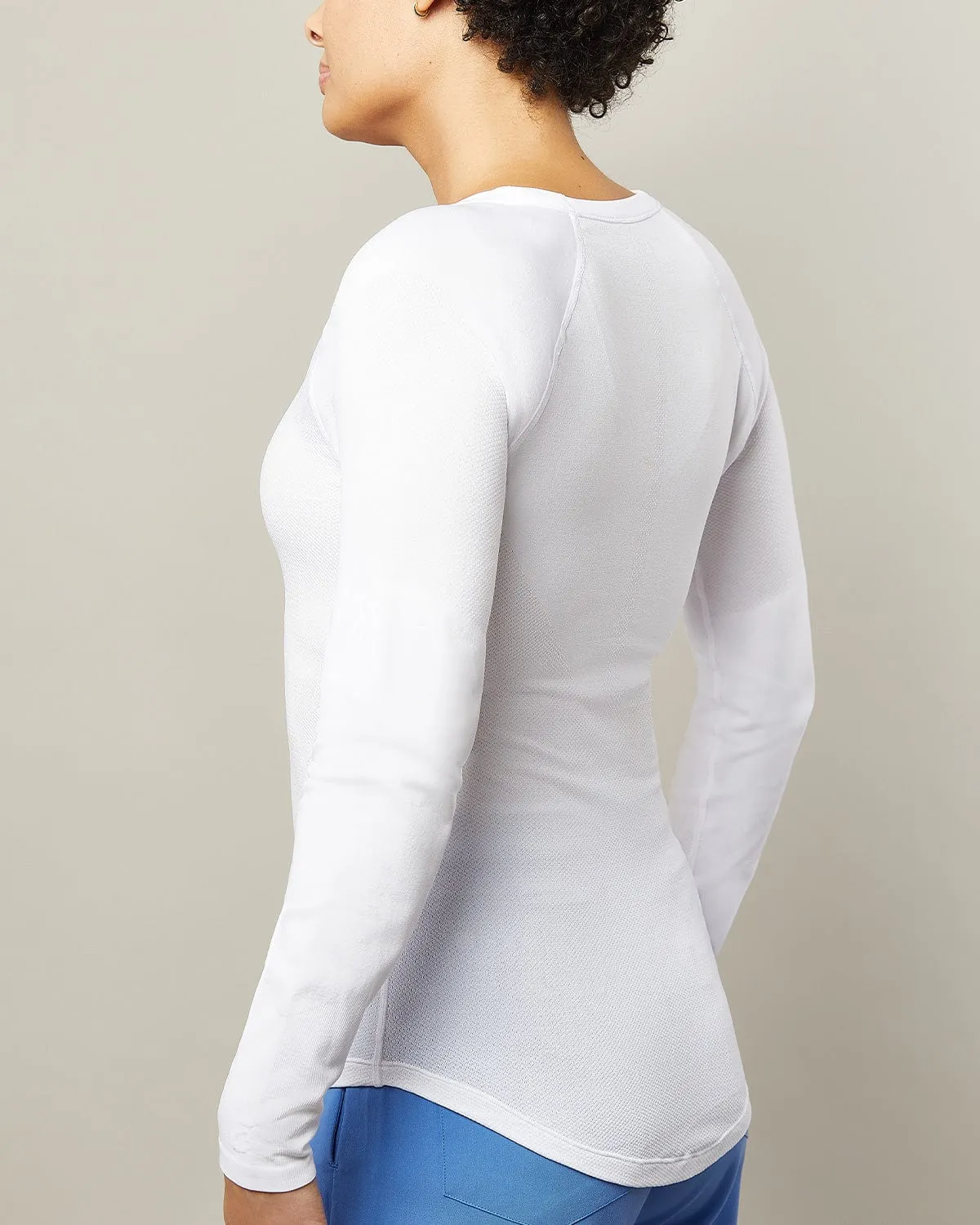 Women's Featherlite™ V-Neck Underscrub - White